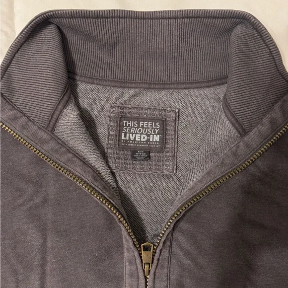 American Eagle Oversized Half-Zipped Sweatshirt - Picture 2 of 6